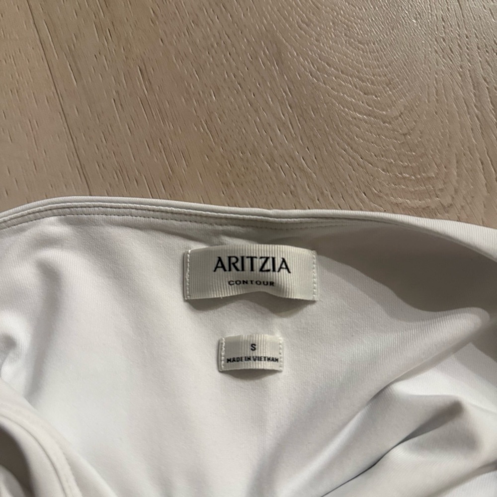 Aritzia Original Contour Hypnotic Tube Top - Picture 3 of 3